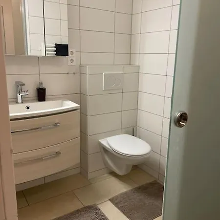 Geschaefts- Und 111 * באד אוראך